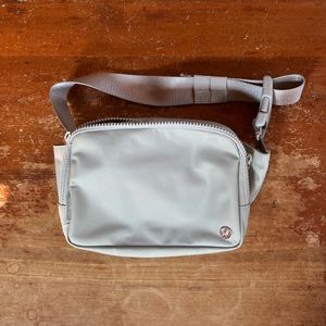 Lululemon Belt Bag Large